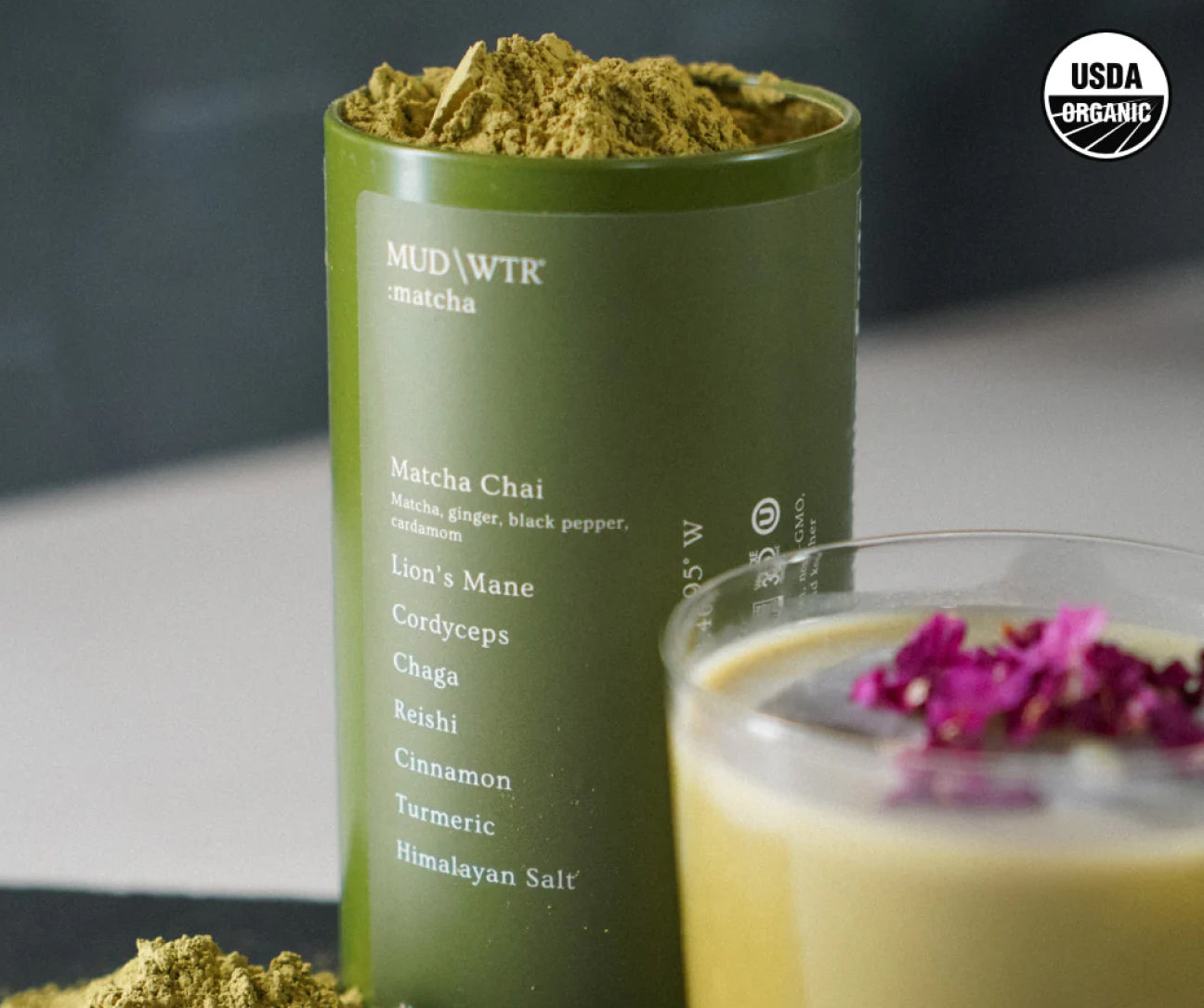 matcha-latte-starter-kit-v7 1._Matcha_11e019cd-8337-4900-ba33-94c953dac3d2.jpg