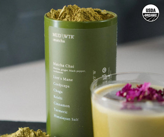matcha-latte-starter-kit-v7 1._Matcha_11e019cd-8337-4900-ba33-94c953dac3d2.jpg